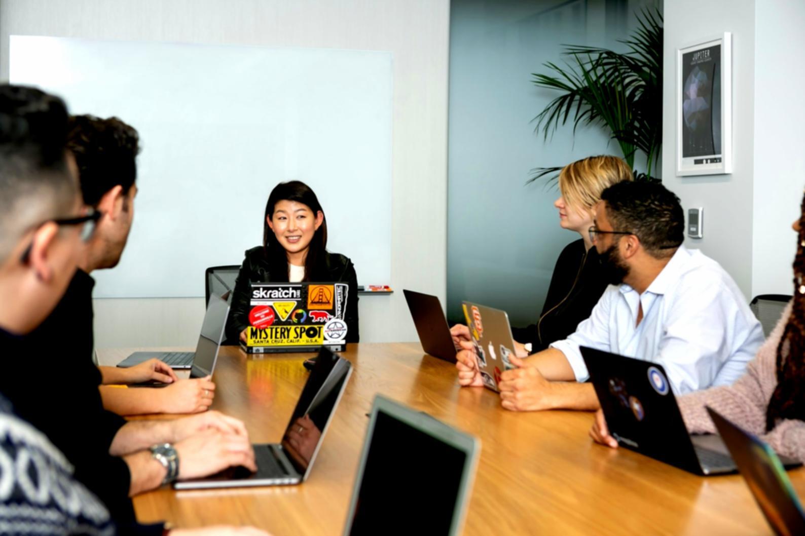 Pantalla compartida mostrando debugging en tiempo real